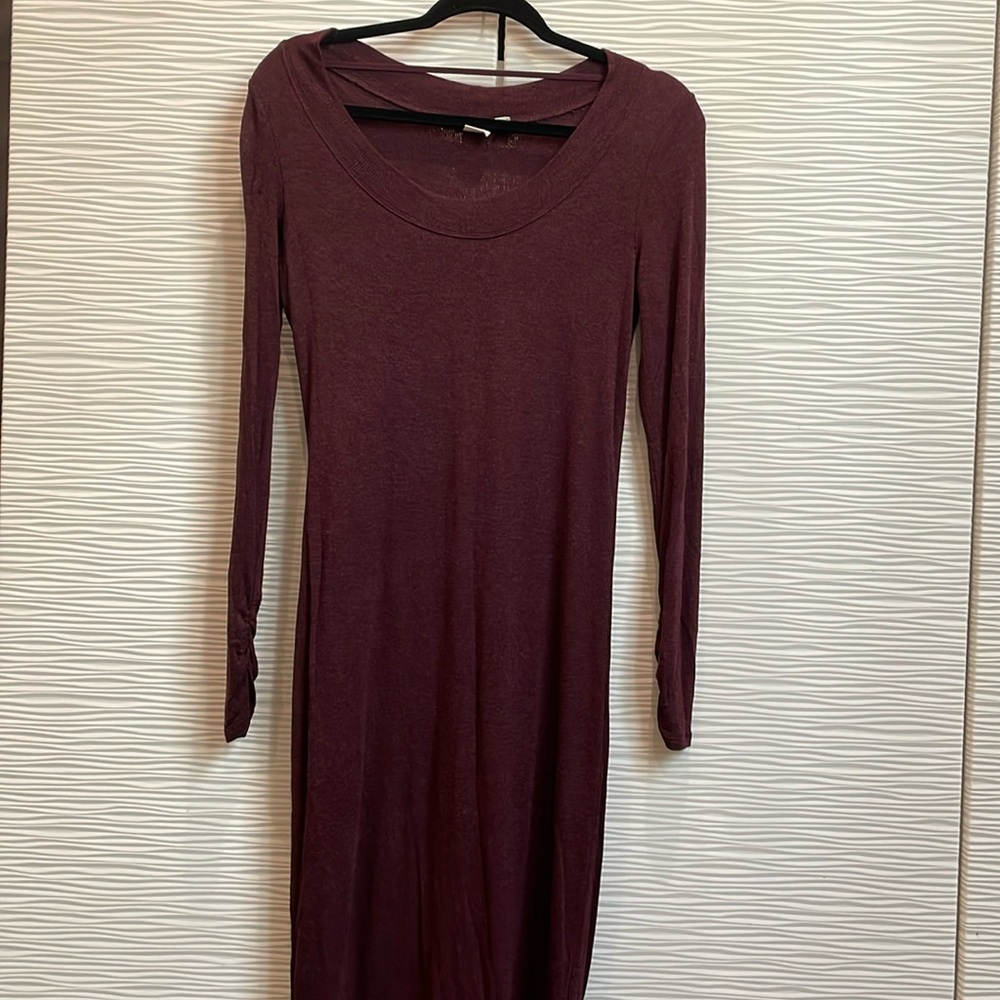 Burgundy Long Sleeve Dresss